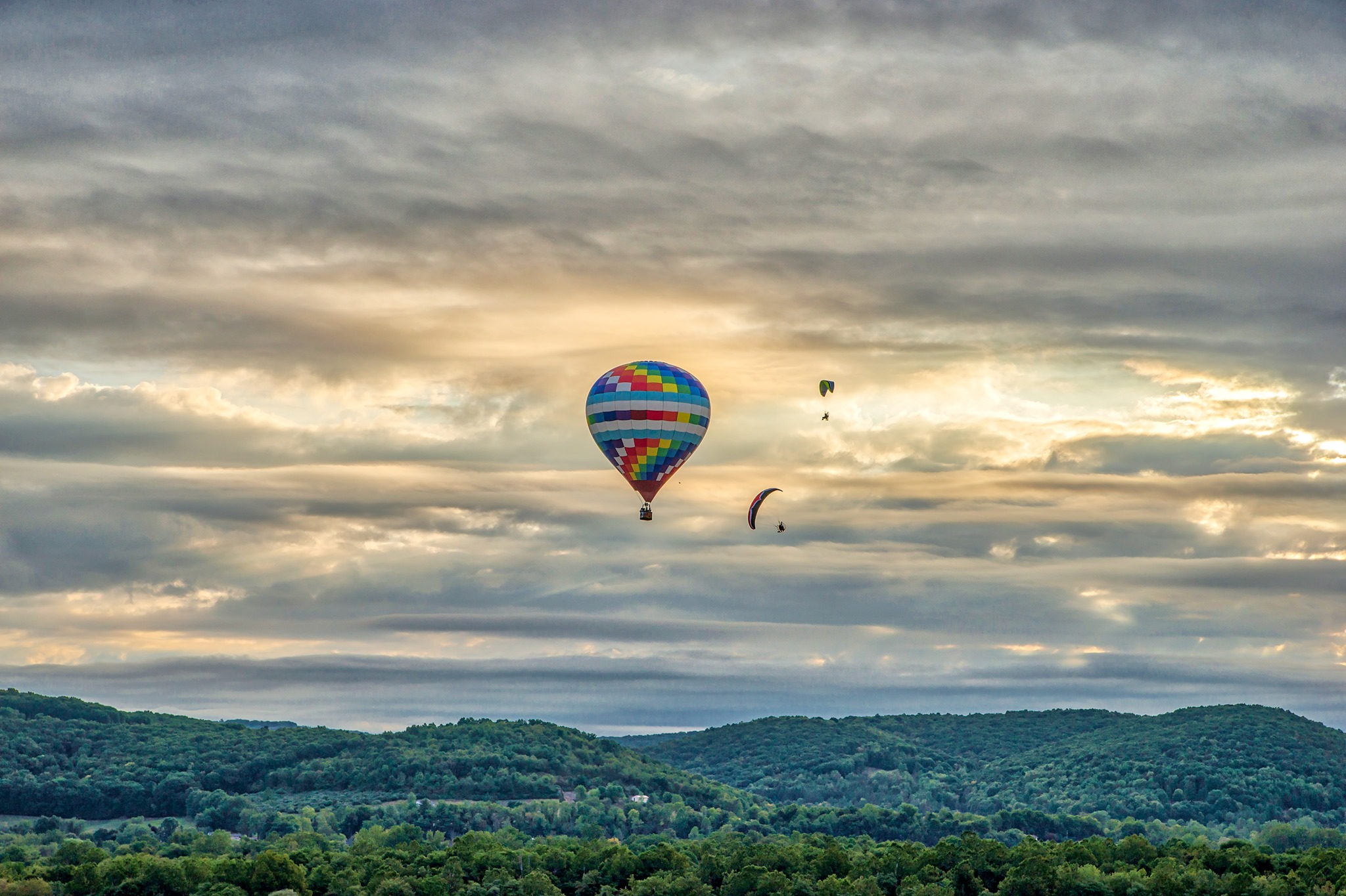 Balloons Flying